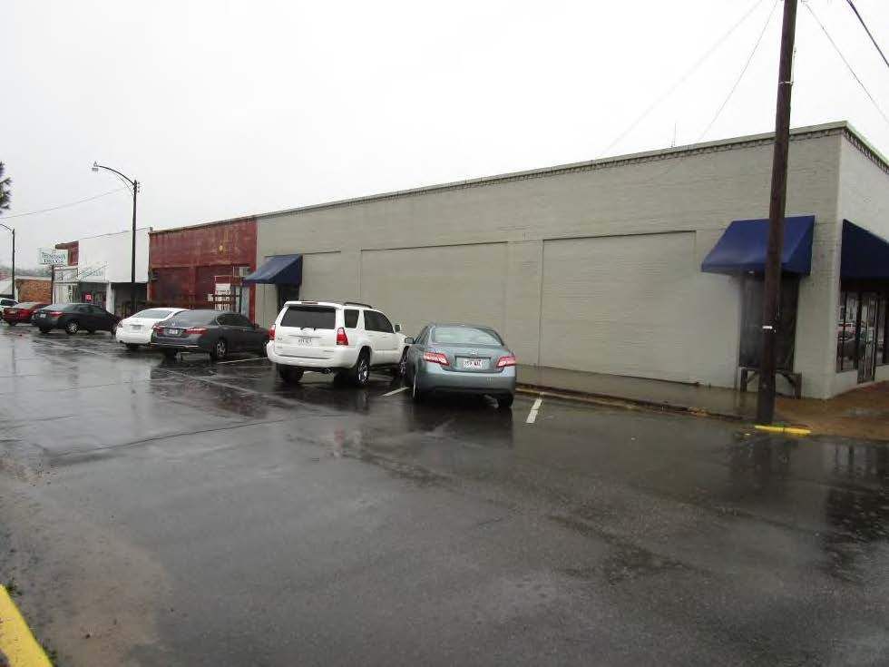 Former Bank Building: 105 E Main St, Gurdon, AR 71743